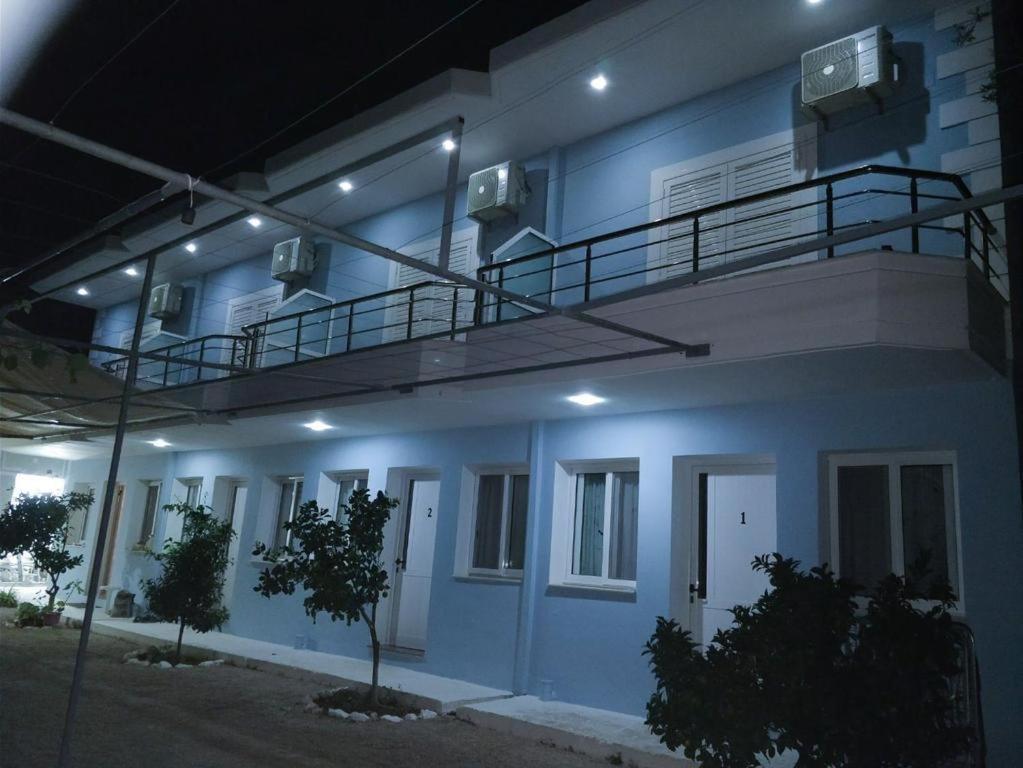 Salt Life Hotel Dhërmi Buitenkant foto
