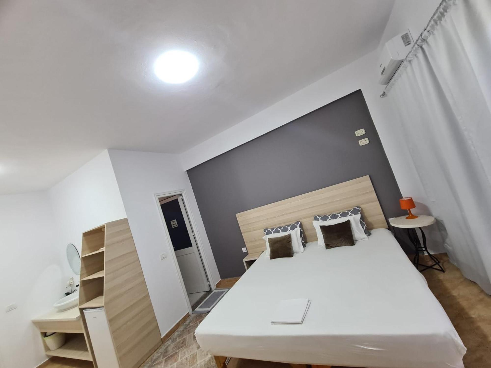 Salt Life Hotel Dhërmi Buitenkant foto