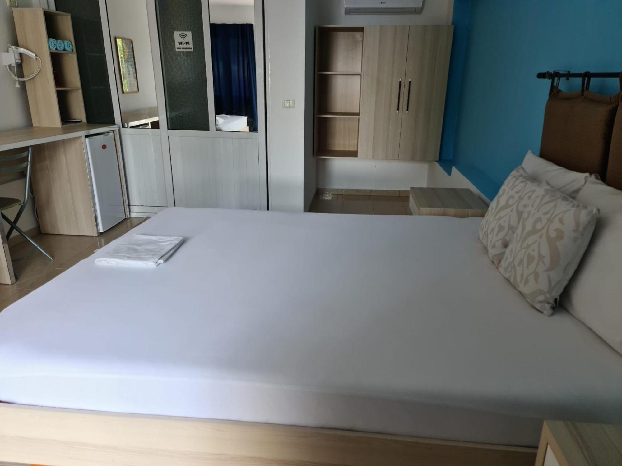 Salt Life Hotel Dhërmi Buitenkant foto